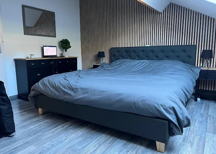 - 2 Avec Canape * Le Tholy